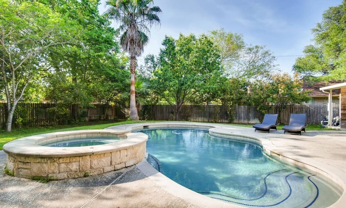 Round Rock Casa | Tranquil Round Rock Escape - Piscina climatizada y spa