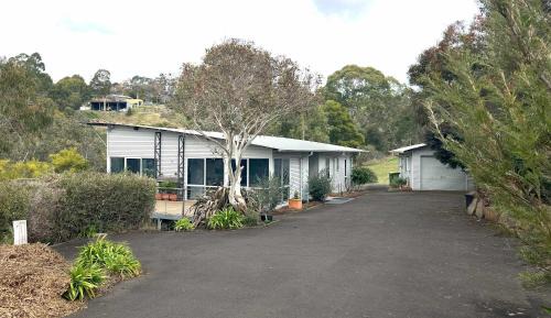 Riverside Casa | Tranquil Stay by the Tamar