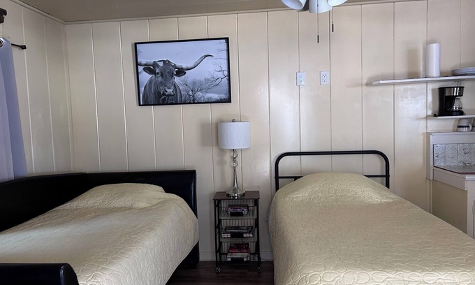 Salinas Apartamento | Tranquil studio with WiFi in sunny outskirts Salinas