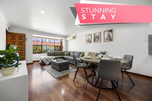Torrensville Apartamento | Tranquil Suite - 2BR, Parking, Wifi