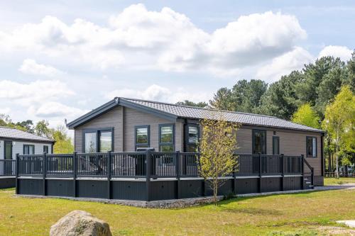 Woodhall Spa Casa | Tranquil Woodland Lodge Retreat in Lincolnshire