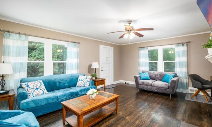 High Point Casa | Tranquility Cottage, Private Peaceful Surroundings Near Everything
