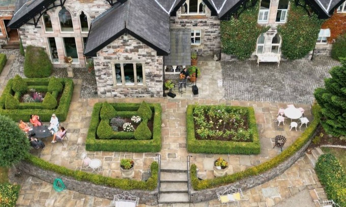 Ballyonen Casa | Tranquility House: Stay in a historic Irish home with Tranquility Ireland