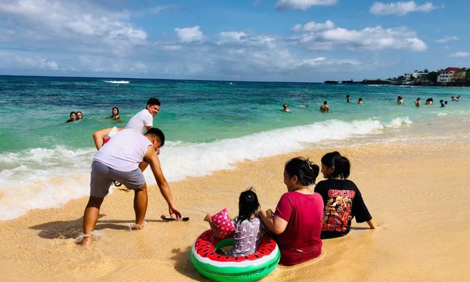 Patar Casa | Transient House at Patar White Sand Beach