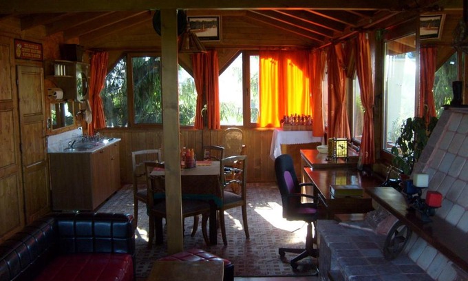 Cluj-Napoca Casa | Transylvania Cowboy Cottage