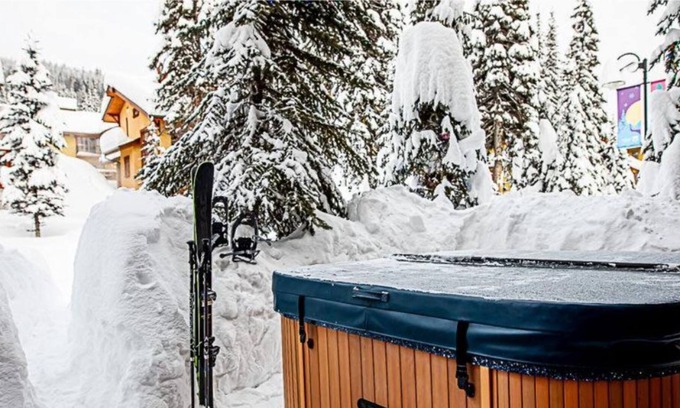 Sun Peaks Complejo | Trapper's Landing, Village, Sun Peaks, British Columbia, Canada
