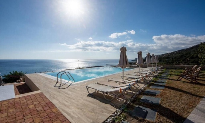 Kastri Apartamento | Traumhaft Schöne Apartments in Ruhiger Lage mit Pool und Meerblick
