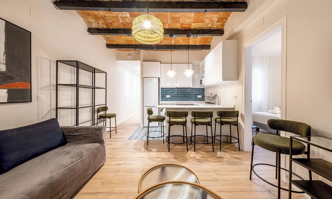 El Baix Guinardo Apartamento | BeBarceloner Eixample Apartments - 4 bedrooms