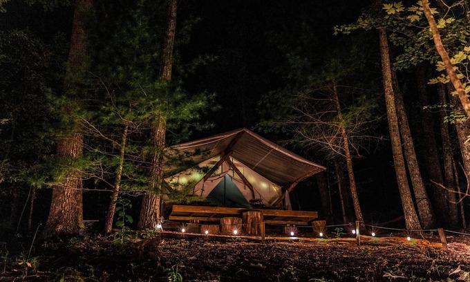 Sevierville Alquiler De RV | Travel&Leisure mag top Glamping luxury t2
