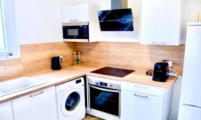 Sens Cama Y Desayuno | Travel Paris Shared Accommodation