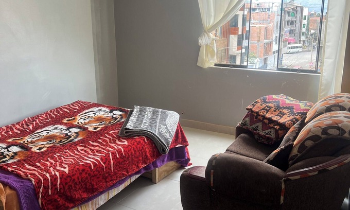 Chupaca Apartamento | Travel's house en Cupaca cuenta con salón y cocina compartida. Para todos(a) V