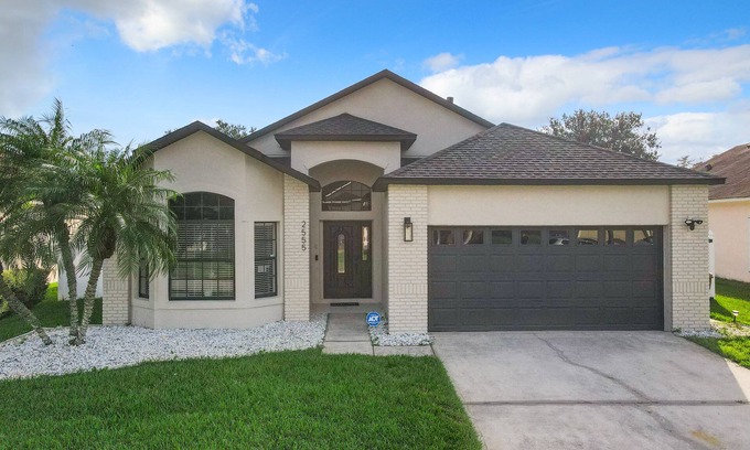 Crescent Lakes Casa | Traveler's Dream - Pool, Games, Disney+