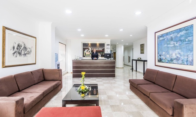 La Carolina Apartamento | Travelers Suites Edificio Fontana Plaza