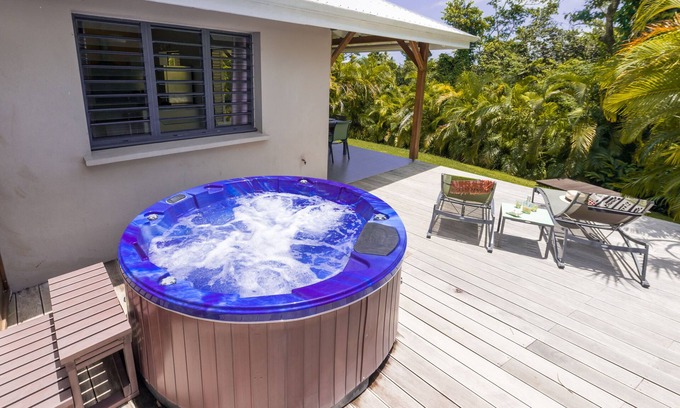 Circuit 1C1 Villa | Disfrute de unas vacaciones de ensueño en la villa "Kolé Séré"