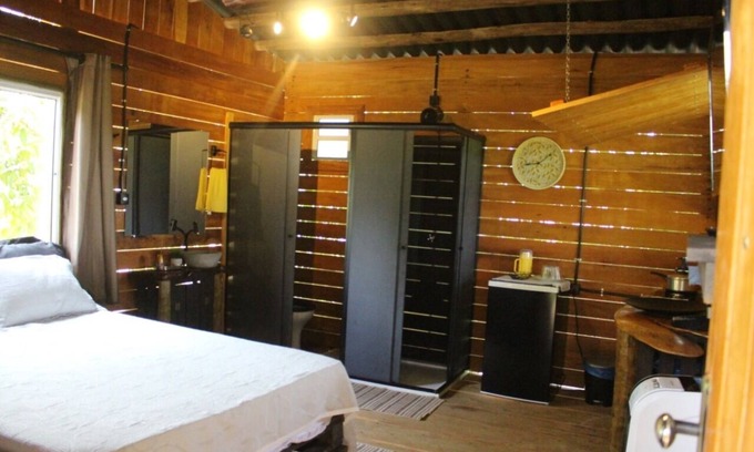 Pirenopolis Cabaña | Casa del árbol (Casa del árbol de Acácia)