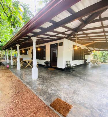 Ahangama Casa | Tree Shadows Villa