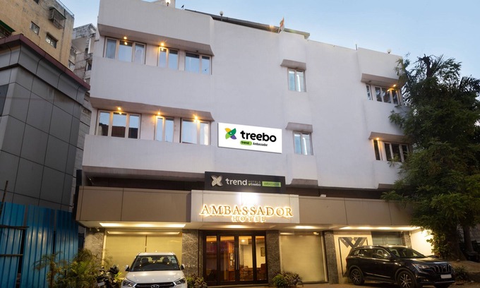 Ahmedabad City Centre Hotel | Treebo Ambassador