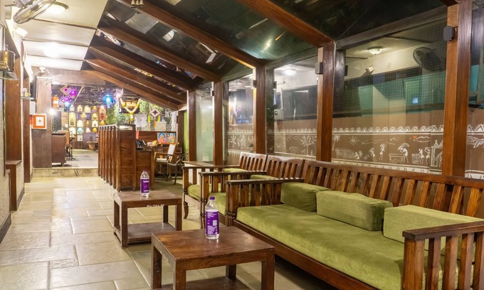 Aundh Hotel | Treebo Bhairavee, Baner