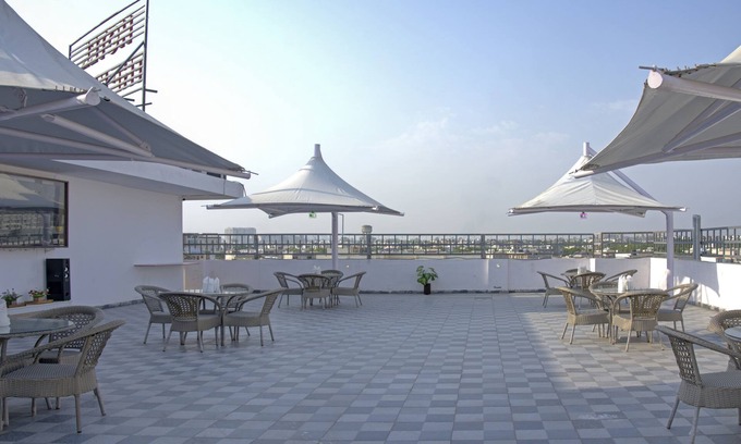 Mohali Hotel | Treebo The King Mohali