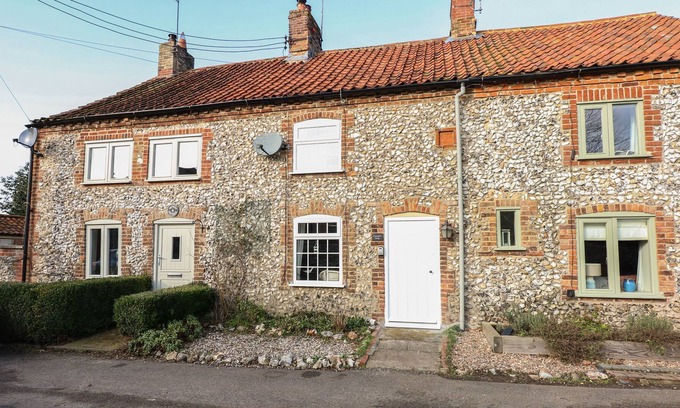 West Rudham Casa | TREECREEPER'S COTTAGE, pet friendly in Great Massingham