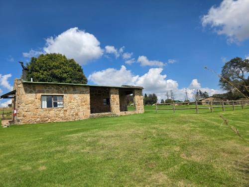 Emakhazeni Cabina | Treeferns Trout Lodge