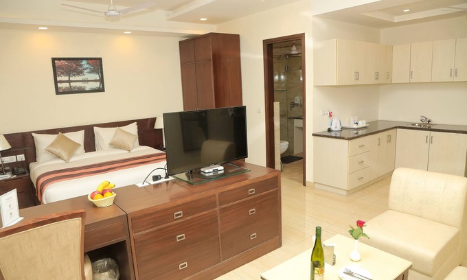 Sushant Lok Casa | Treehouse Neo Casa-Unit of Neo Residency