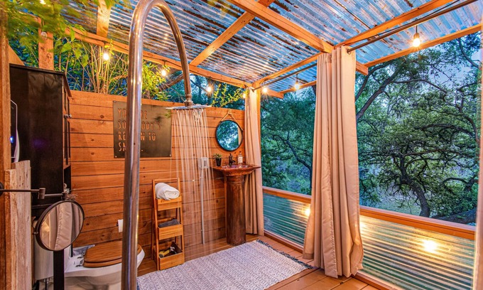 Pedernales Bend Cabina | Tienda Glamping Riverfront "Safari para el Alma"