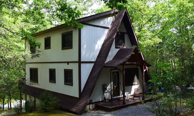 Edinburg Cabina | Treetop Cabin