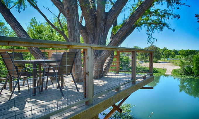 Center Point Cabina | Treetop River Cabins