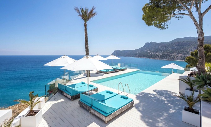 Bouvet Island Casa | TREMENDOUS HOUSE " PEARL" IN THE BEST AERA OF IBIZA ON THE FRONT LINE OF SEA
