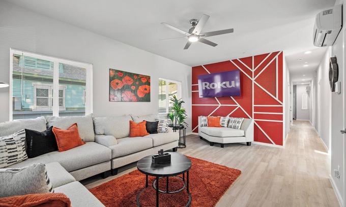 New Era Park Casa | Trendy Escape in the Heart of Sacramento!