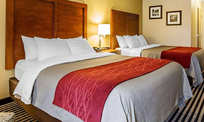 Owatonna Casa | Trendy Sanctuary for Your Lovely Crew!Free WiFi