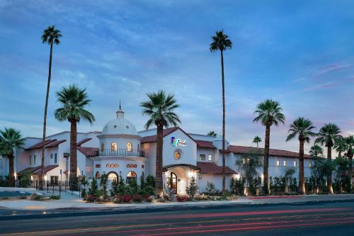 The Movie Colony Hotel | Triada Palm Springs, Autograph Collection