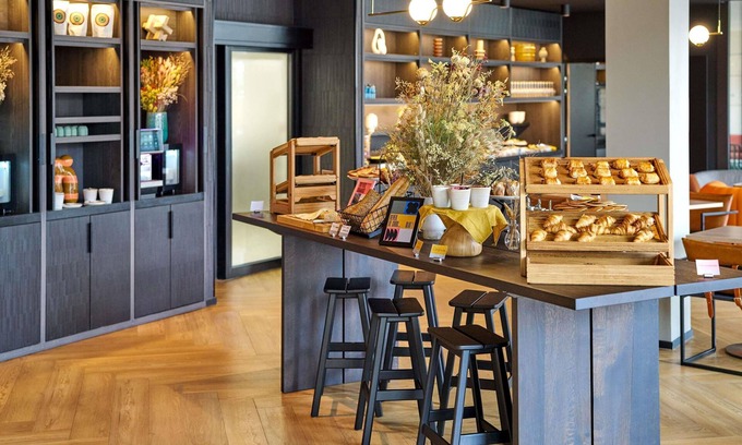 Margnolles - Rhone Hotel | TRIBE Lyon Croix Rousse