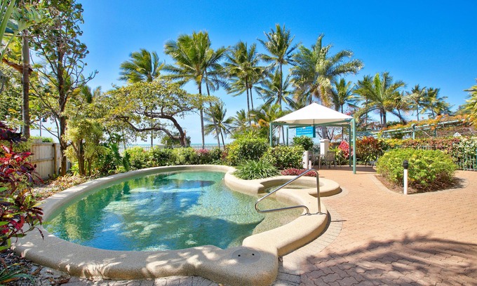 Trinity Beach Apartamento | Trinity Waters