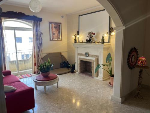 Tal-Ghoqod Casa | Triple room in Beautiful Maltese Maisonette