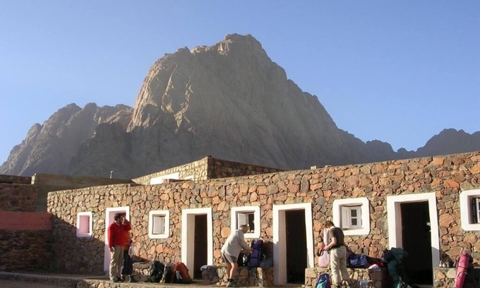St. Catherine Alquiler De RV | Triple Room with Private Bathroom II - Sheikh Mousa Bedouin camp