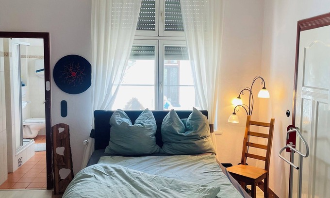 Troisdorf-West Apartamento | Troisdorf - City - 145 sqm - 6 persons