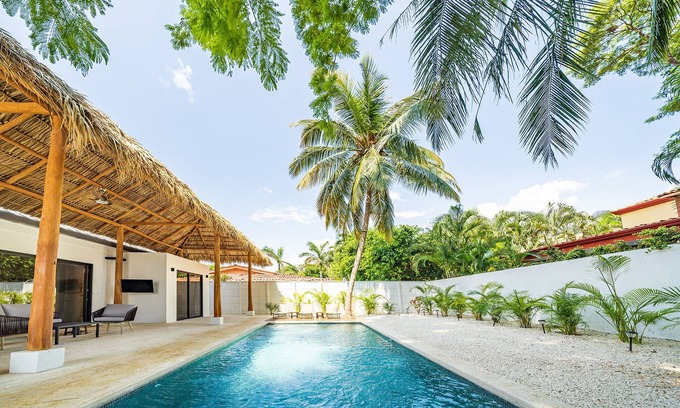 Potrero Casa | Tropical brand new 4 BR gem in Potrero near beach - Casa Marzo