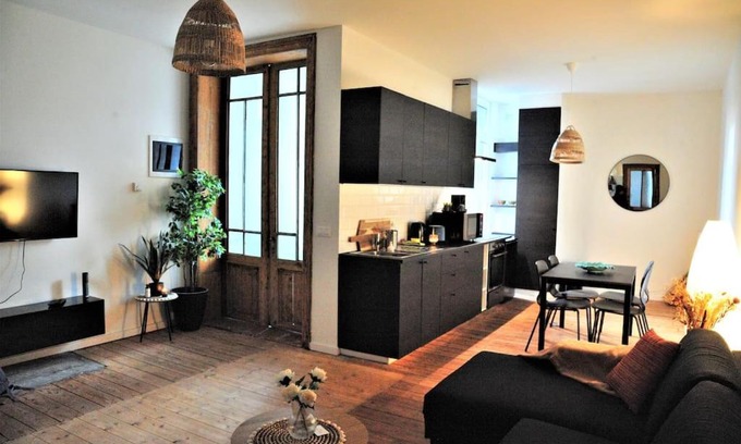 South Antwerp Apartamento | Tropical Dive, 2BDR Apartment