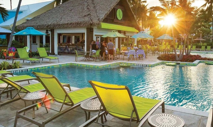 Frydendal Complejo | Tropical Dream Come True at Margaritaville St. Thomas by Wyndham-Studio Poolside