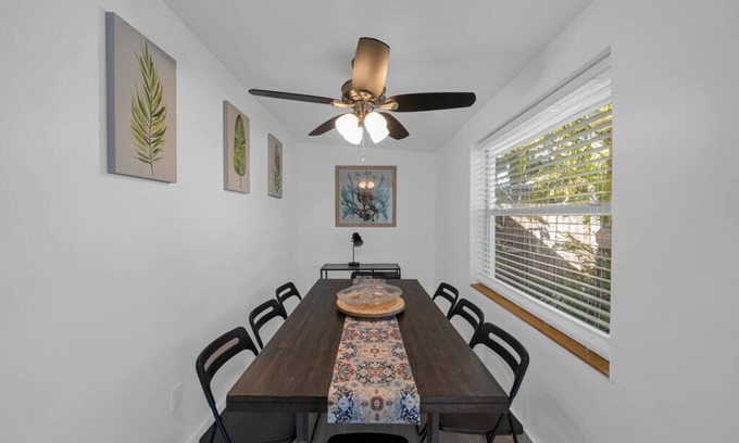 North Miami Casa | Tropical Escape in Biscayne Shore #2 | Charming Retreat