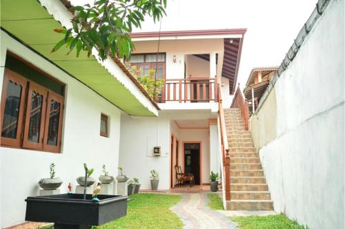 Kudapaduwa Casa | Tropical Garden