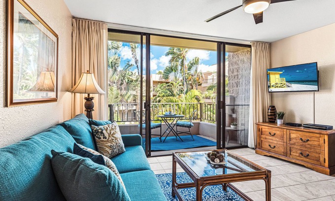 Honokowai Condominio | Tropical haven, close to beaches and shopping