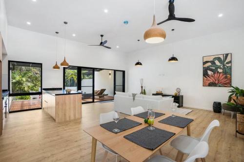 Kuranda Casa | Tropical Kuranda Modern Retreat