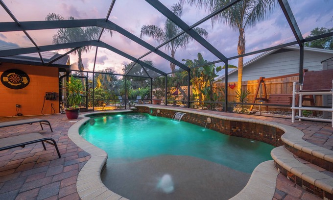 Lakeland Casa | Tropical oasis, centrally located, quiet street. Close to everything!