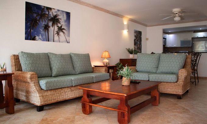 Dover Condominio | Tropical Oasis: Condominium in St. Lawrence Gap