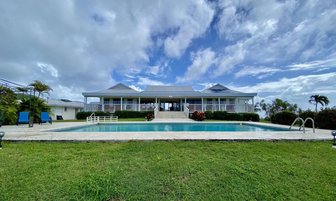 Estate Bakkero Casa | Tropical Private Gated Estate - Ocean, Island & Harbor Views!