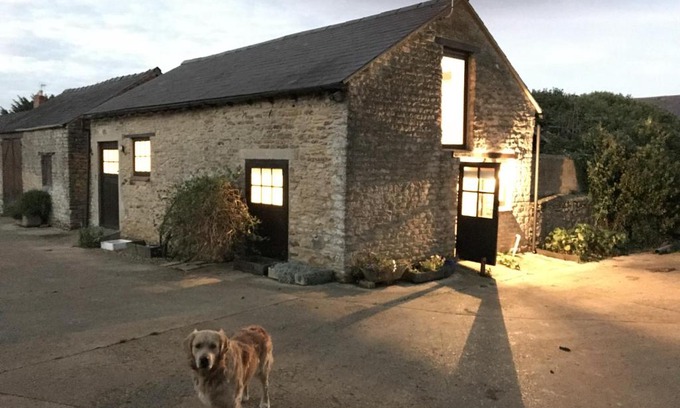 Farthinghoe Apartamento | Troy's Barn