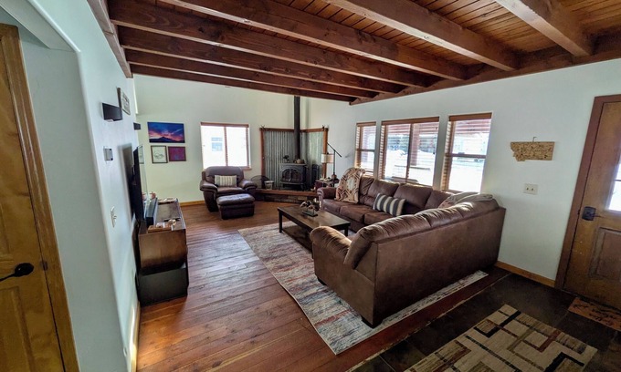 Porcupine Park Casa | True Montana Ski Retreat for Big Sky